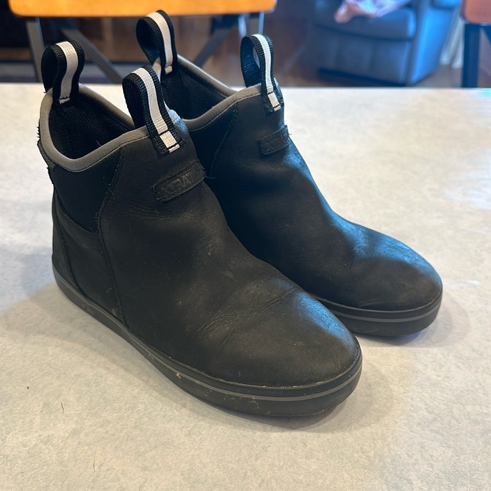 Xtratuf waterproof booties